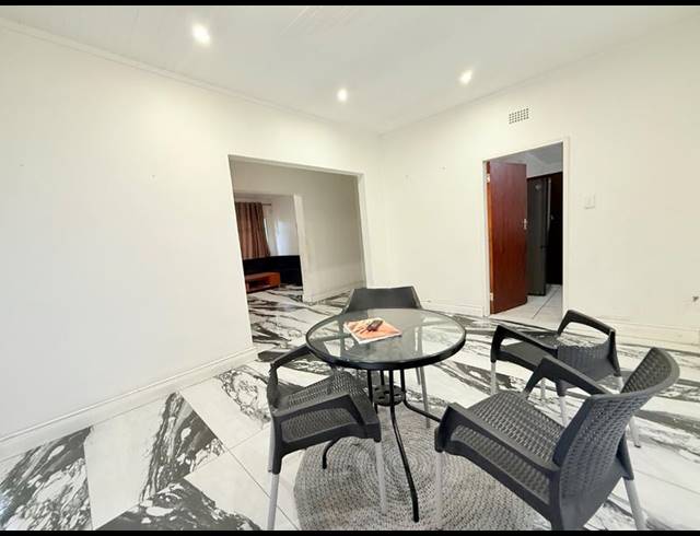 4 BEDROOM HOUSE FOR SALE IN VANDERBIJLPARK SE 7